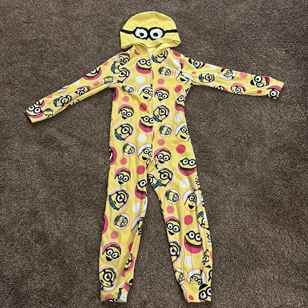 Minions sleeper size M